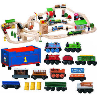 Thomas wooden railway sales lift and load set