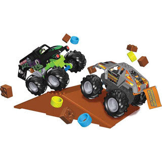 Monster Jam Grave Digger vs Max Destruction - K Nex - eBeanstalk
